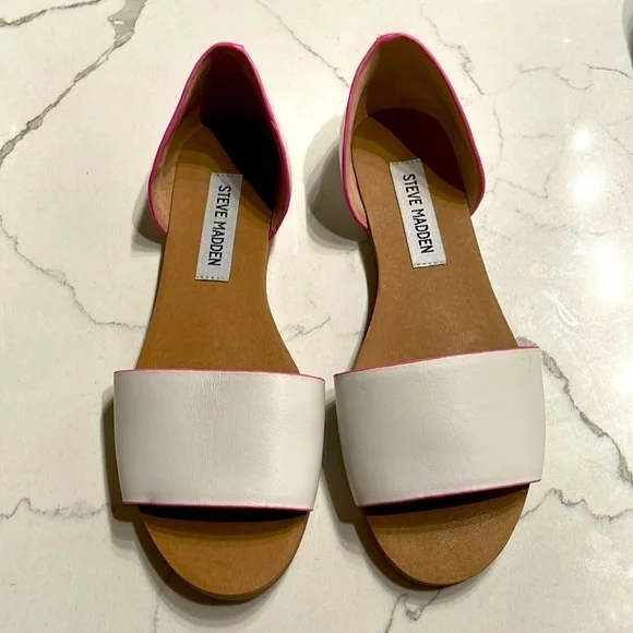 Steve Madden Shoes Steve Madden White Side Step Flats Poshmark